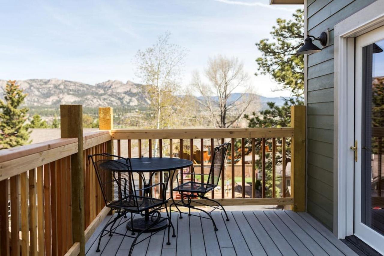 Spacious 2Nd Story Loft With Awesome Views Estes Park Exterior photo